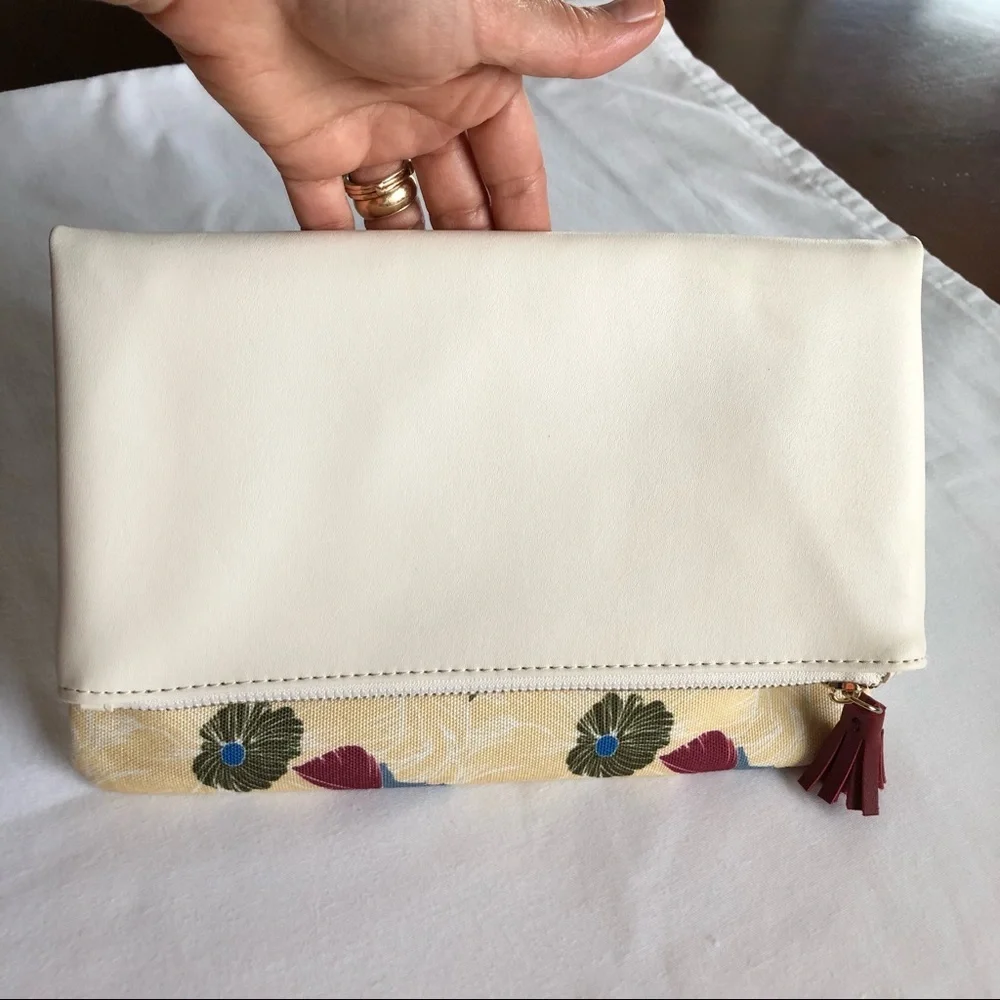 Rachel Pally Reversible Clutch Canvas Light Ivory/ yellow, Burgundy, Blue, Green